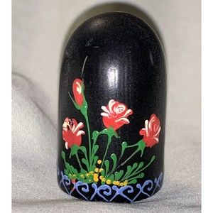 Wood Thimble Hand Painted Black  W/Flowers Made In Mckean Thailand